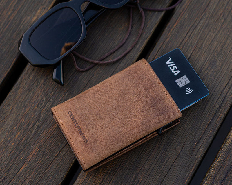 Bestes Geschenk aus Leder zum Hochzeitstag für den Mann! 10 Ideen!